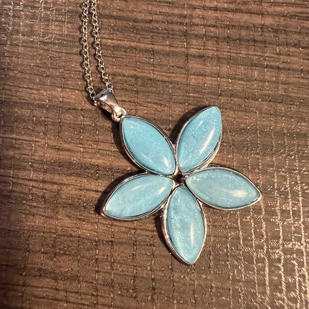 Blue Flower Pendant Necklace